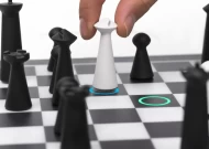 人工智能棋盘：用人工智能改变你的游戏