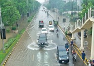 印度气象局表示，旁遮普的降雨预计将持续到10月8日